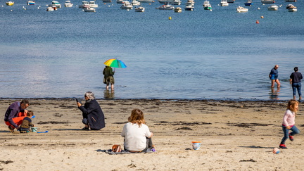 122 BRETAGNE-PLAGE-02 4444-2500