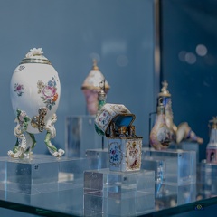 547 132 FRAGONARD-20240613-124429-FAYENCE-016 1250-1250